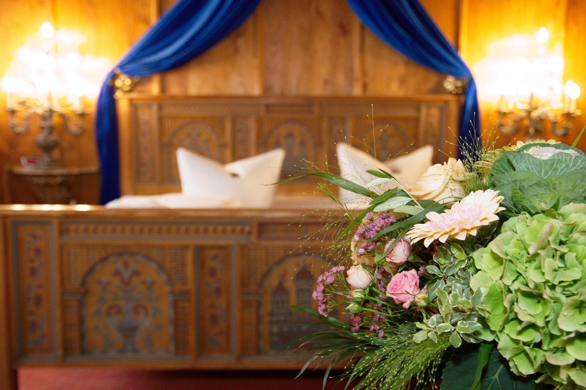 แอตลาส แกรนด์ โฮเต็ล Hotel การ์มิช-พาร์เทนเคียร์เชน ภายนอก รูปภาพ