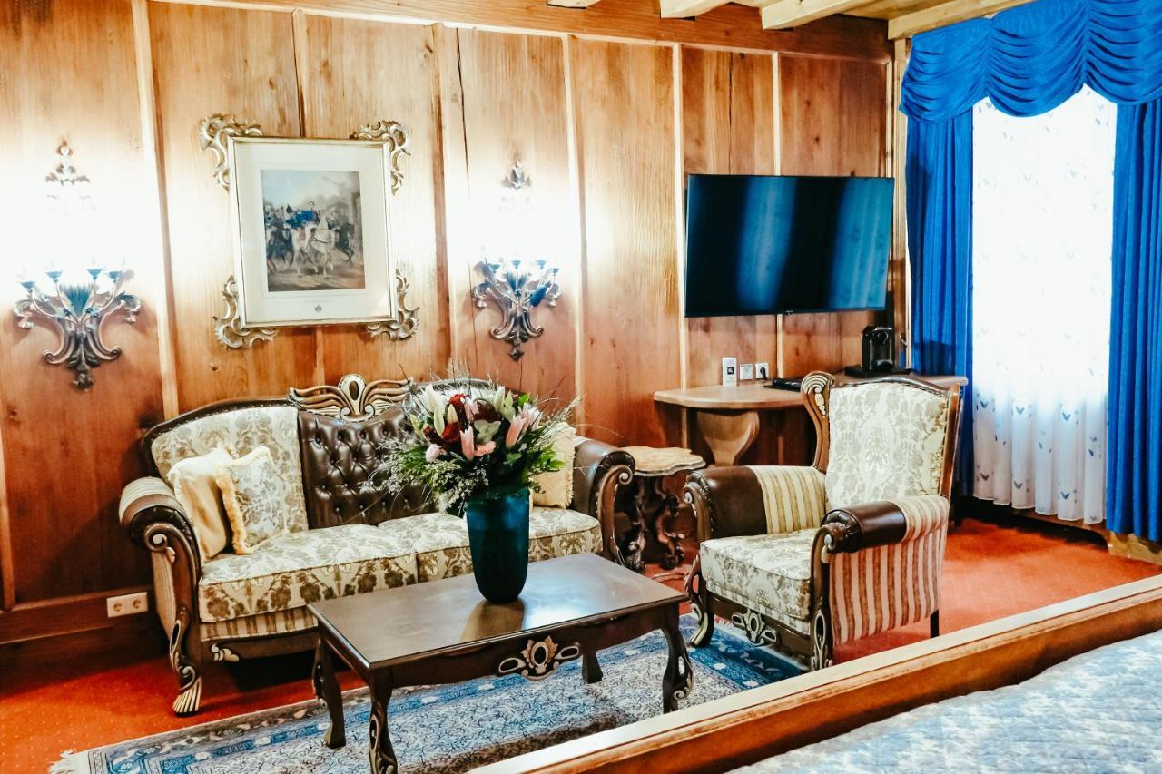 แอตลาส แกรนด์ โฮเต็ล Hotel การ์มิช-พาร์เทนเคียร์เชน ภายนอก รูปภาพ