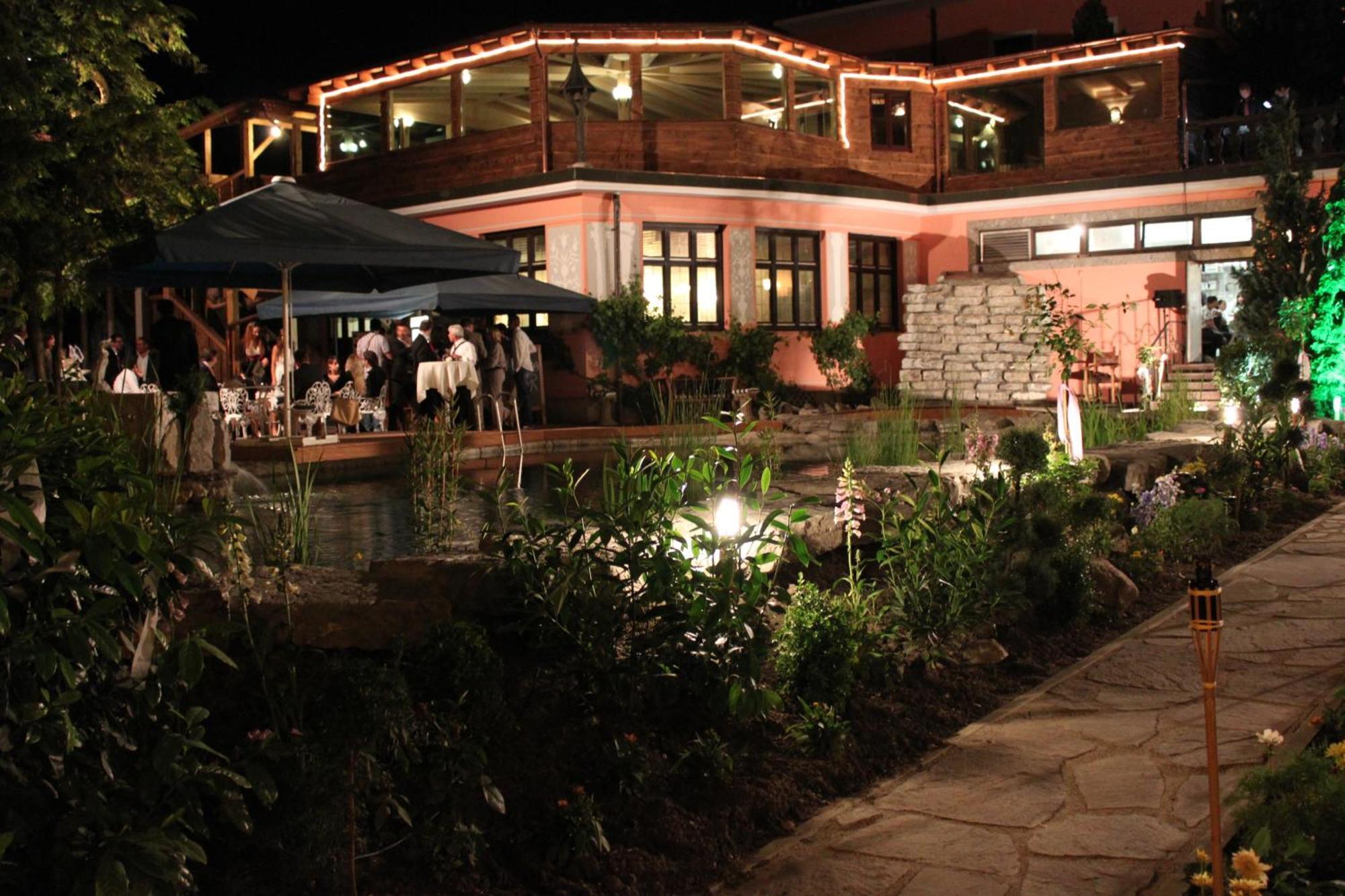 แอตลาส แกรนด์ โฮเต็ล Hotel การ์มิช-พาร์เทนเคียร์เชน ภายนอก รูปภาพ
